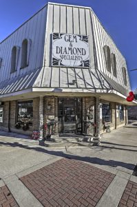 201 East Third Street Lapeer County Bank